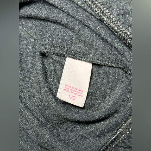 Victoria’s Secret Dark Gray Romper with Open Back - Size Large - Picture 4 of 5